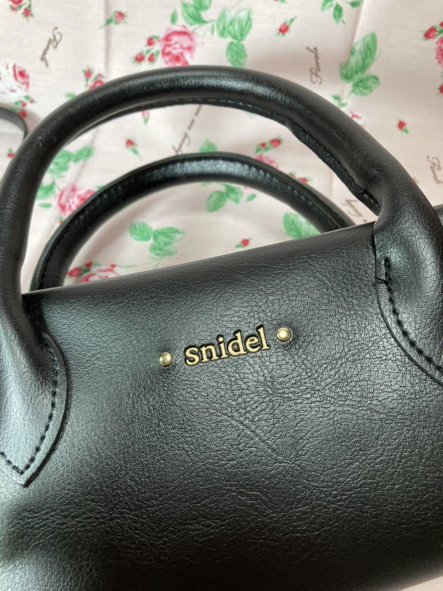 【超美品】Snidel リボン 2way ハンド ショルダー バッグ 黒 Amazon.co.jp: snidel＊《ムック》2017AutumnWinter Collection